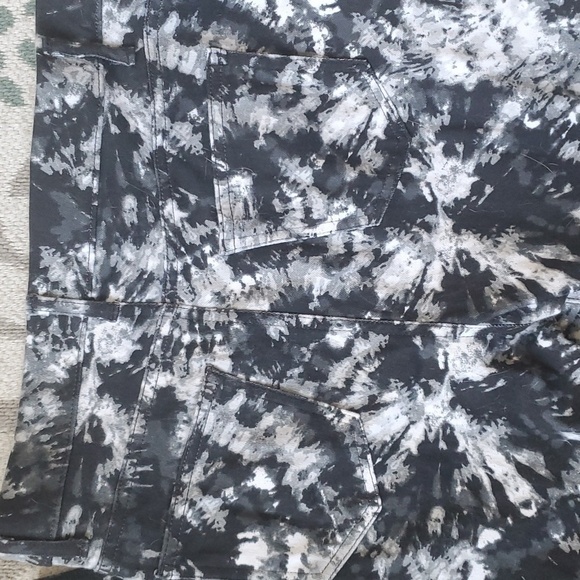 NWT Women Pants - Picture 3 of 3